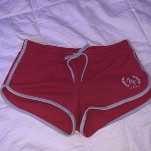 Comfy Abercrombie and Fitch salmon color shorts!